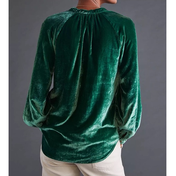 Pilcro for Anthropologie Green Puff-Sleeved Velvet Buttondown NWT Medium - Picture 2 of 12